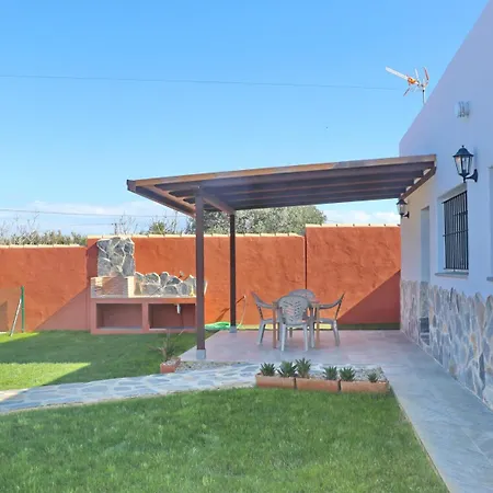 Casa Nispero בית נופש קוניל דה לה פרונטרה